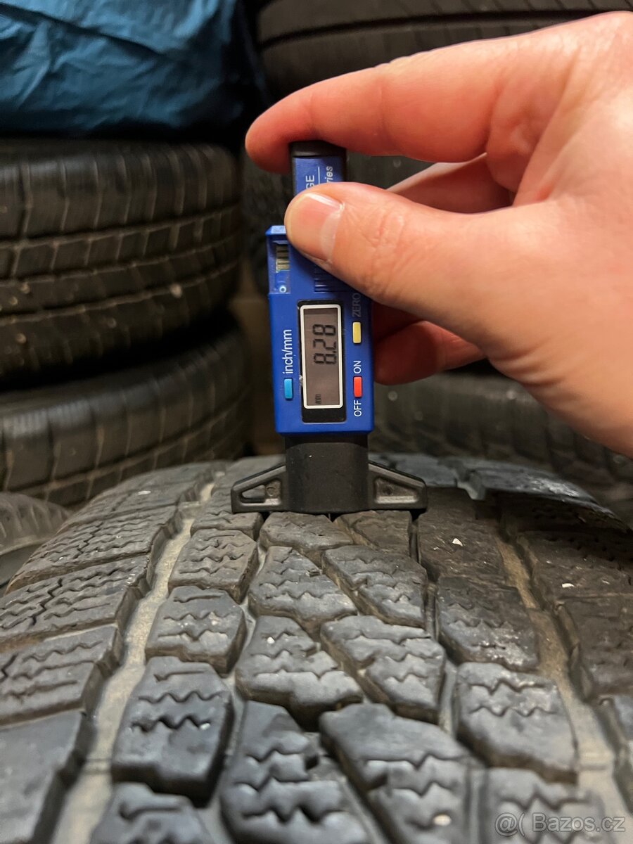 235/65R16C 115/113R zimní pneu FIRESTONE 2 8mm - 5