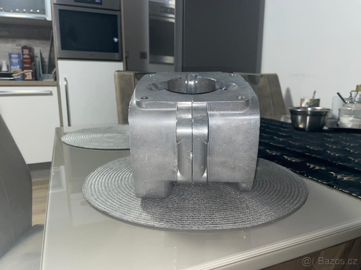 prodám díly čz, yamaha - 5