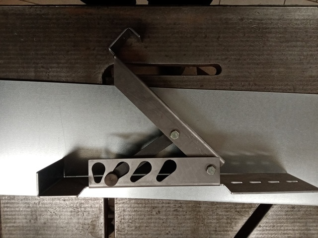 držáky na střešní lávku - 5