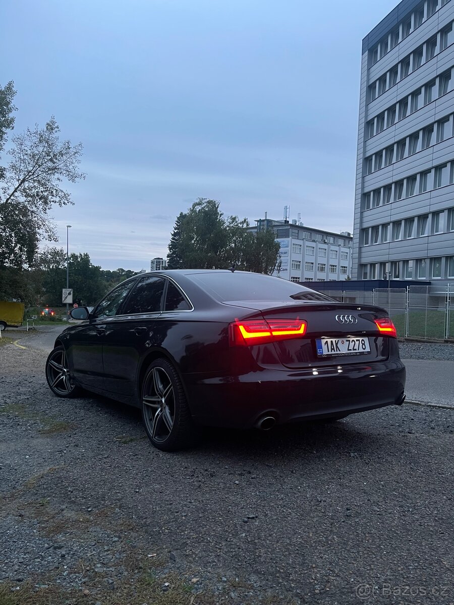 AUDI A6C7 - 5