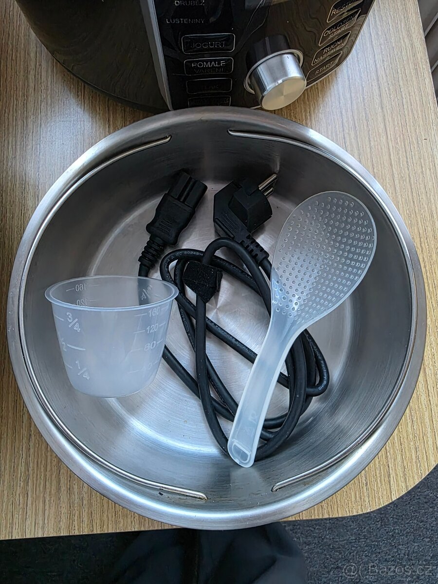 Multifunkční hrnec Salente Ario - 5