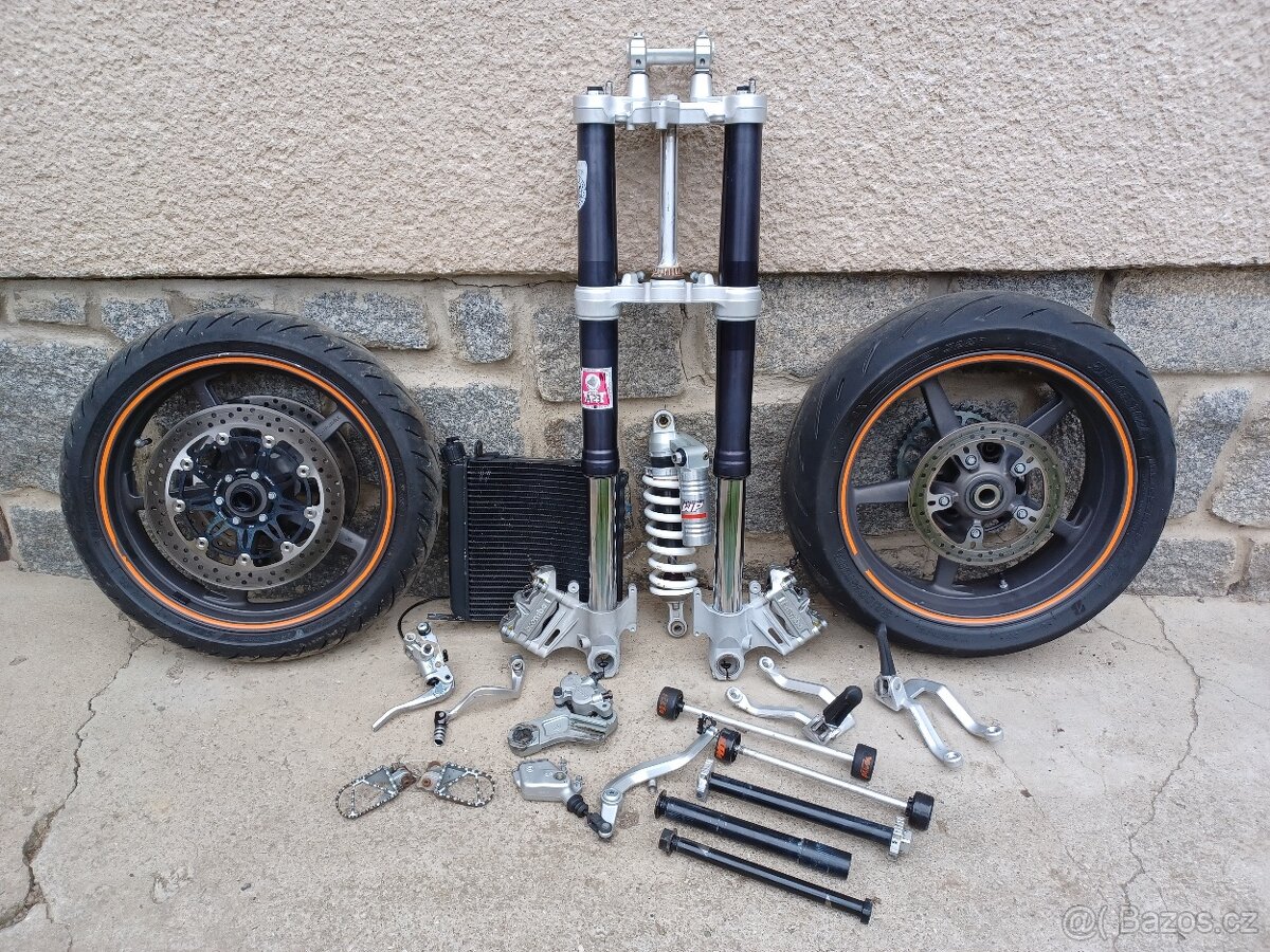 KTM LC8 950 - MOTOR KOMPLETNÍ + MOTOR NA DÍLY
