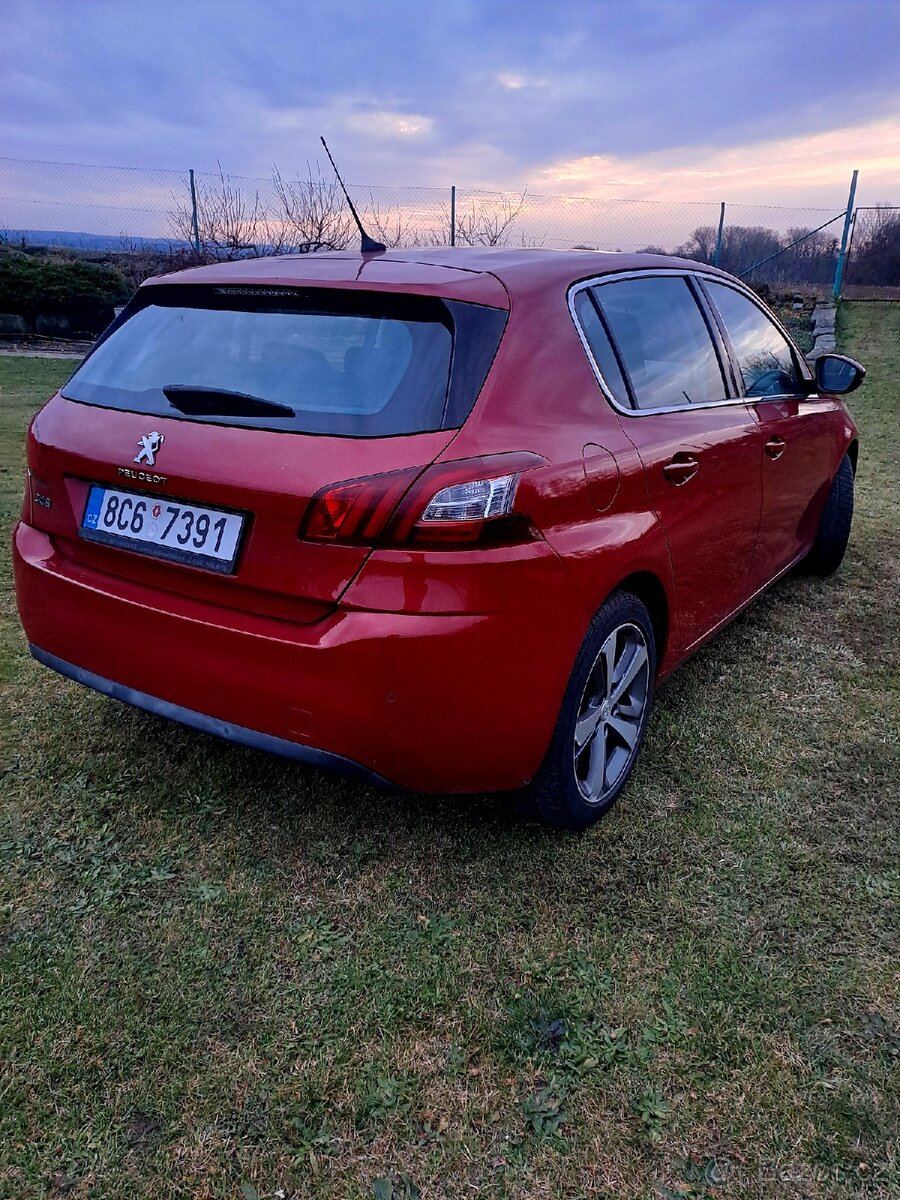 Peugeot 308 1.6i - 5