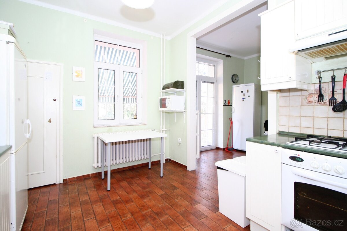 spolubydlení pro jednoho muže v samostatném neprůchozím poko - 5