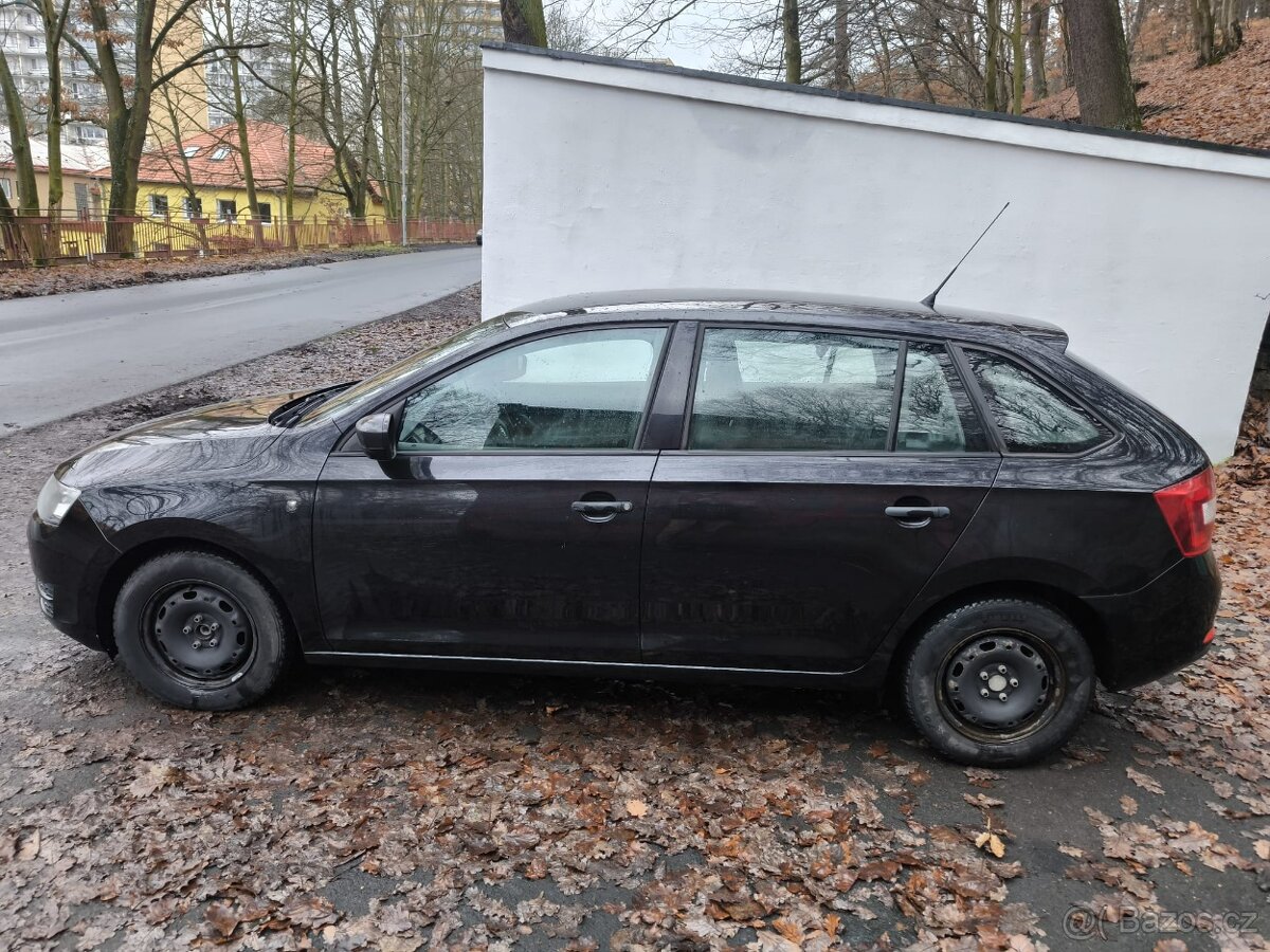 Škoda Rapid - 5