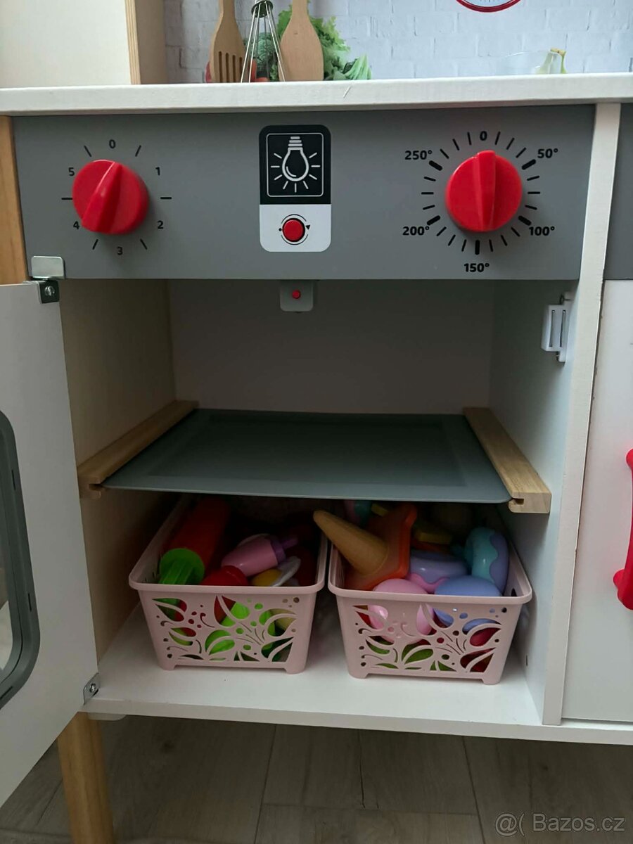 dětská dřevěná kuchyňka - 5