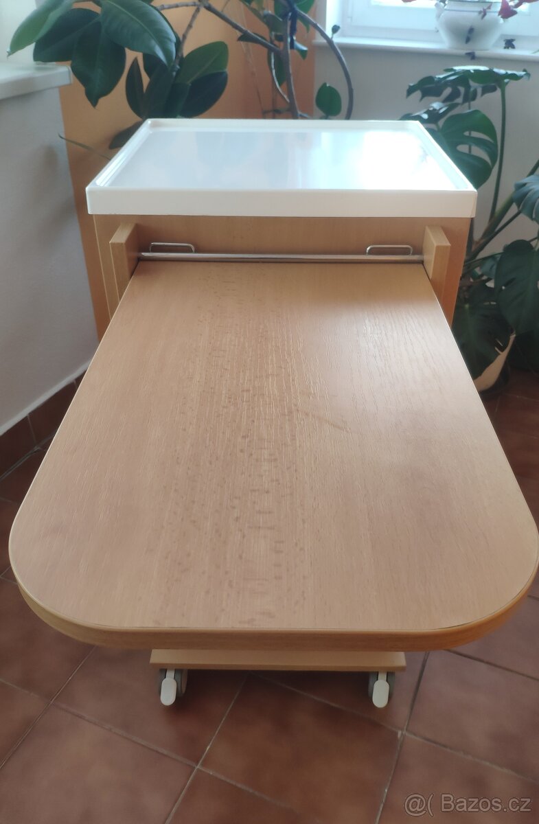 Noční stolek ke zdravotní posteli - 5
