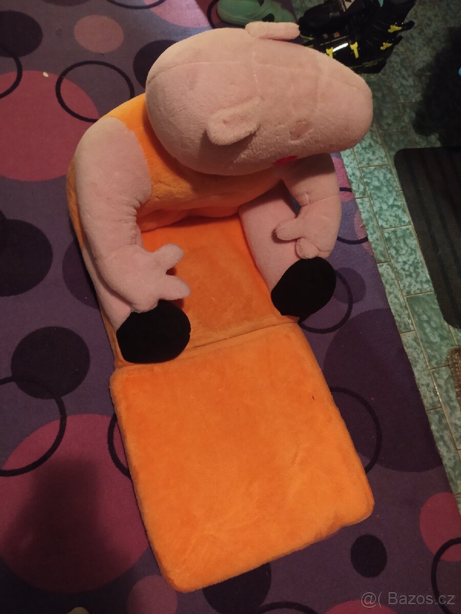 Křeslo prasátko - 5