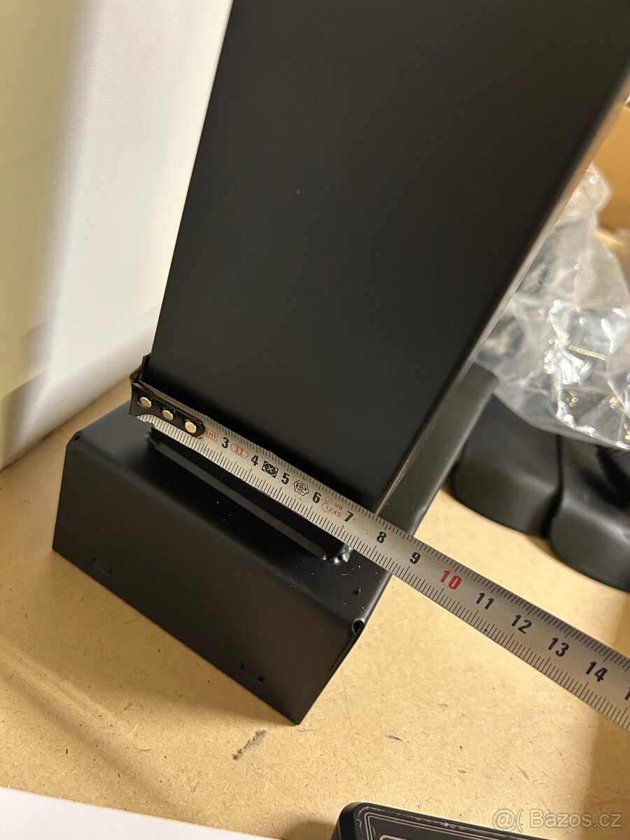 Výškově nastavitelný elektrický stůl - 5