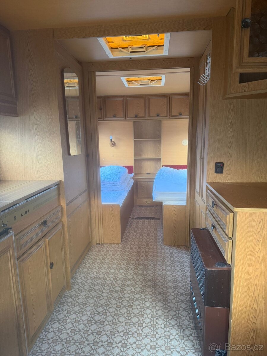 Karavan Weippert - 5