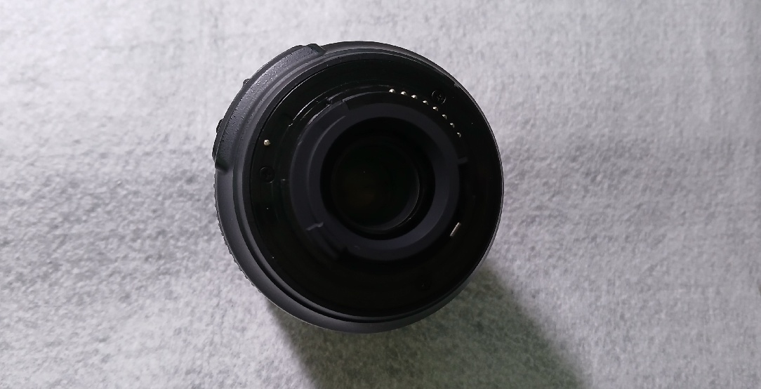 Nikon AF-S NIKKOR 18-105mm f/3.5-5.6 G ED VR - 5