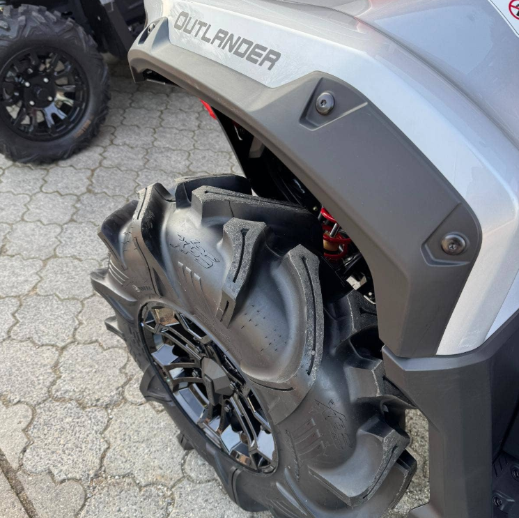 CAN-AM Outlander 1000R XMR MY25 INT - 5