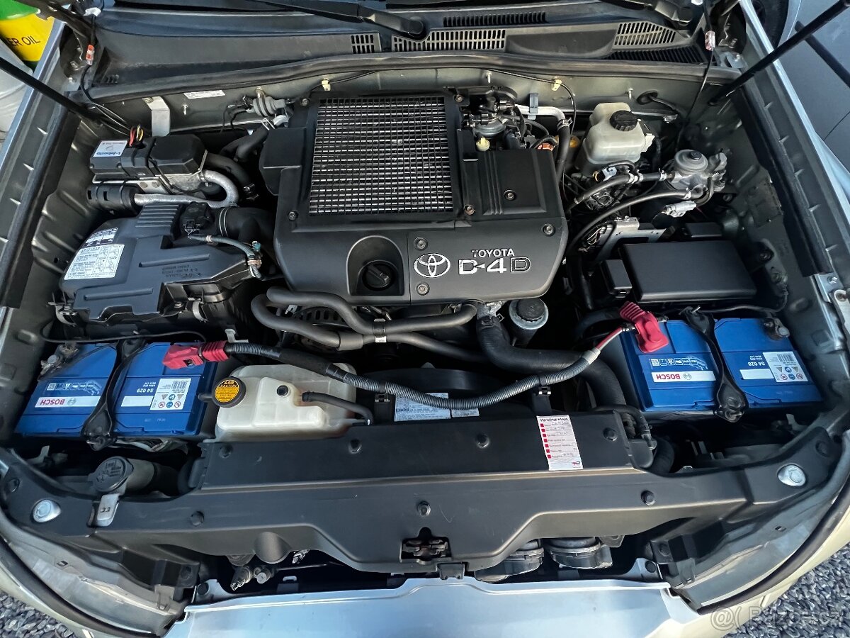 Toyota Land cruiser 120 Prado