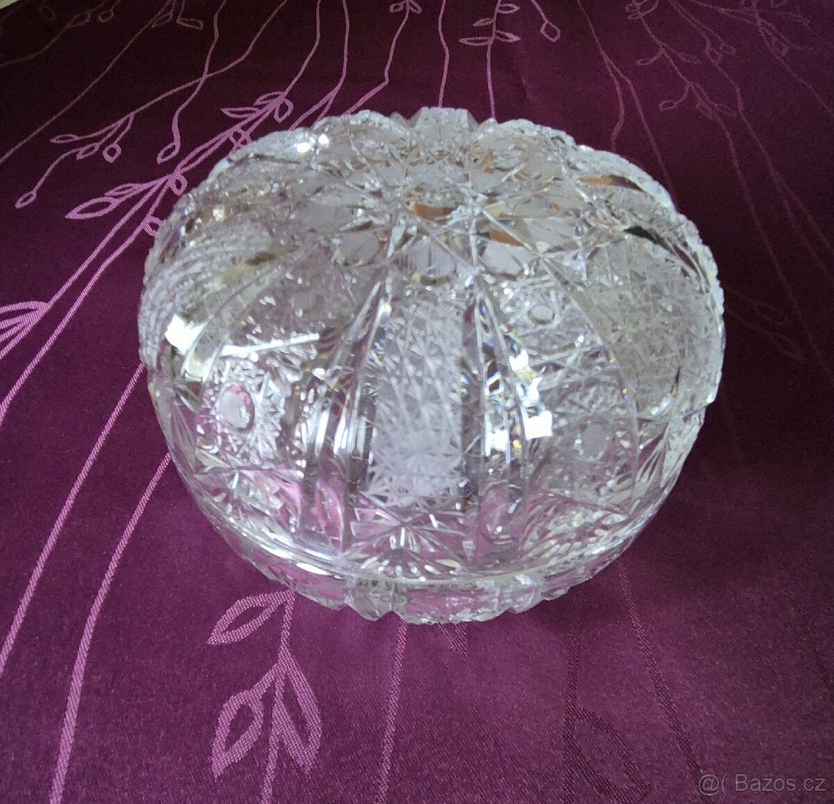 Broušená miska s víčkem - 5