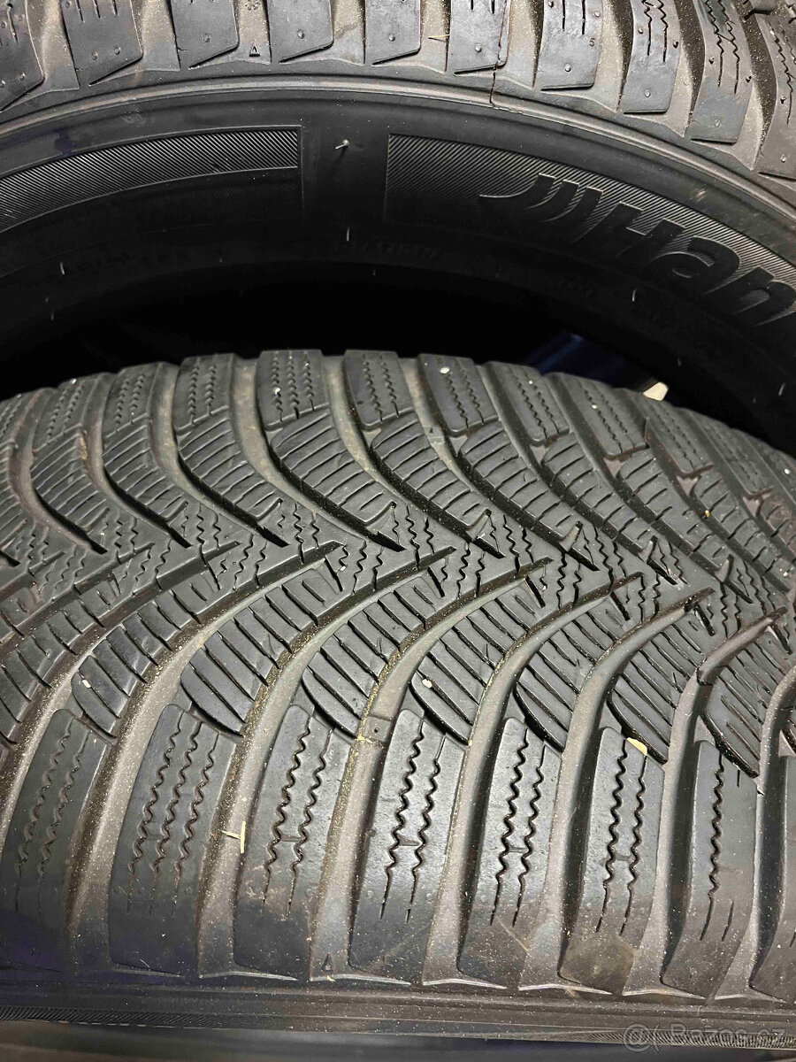 4x zimní pneu 205/55 R16 Hankook Winter icept RS2 8mm - 5