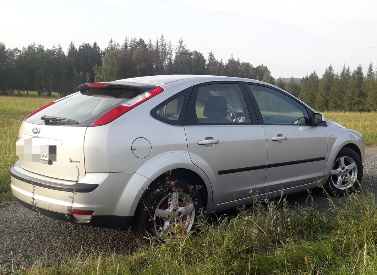 Ford Focus II - 1,6 benzin, 74kW - 5