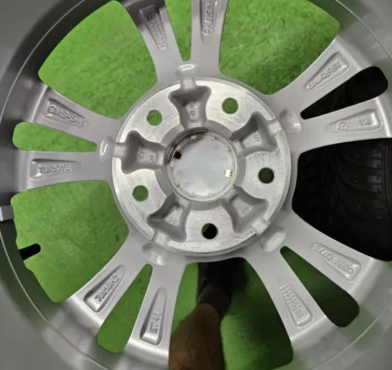 16 ZIMNÍ KOMPLET ALFA ROMEO GIULIETTA 5X110 ET41 - 5