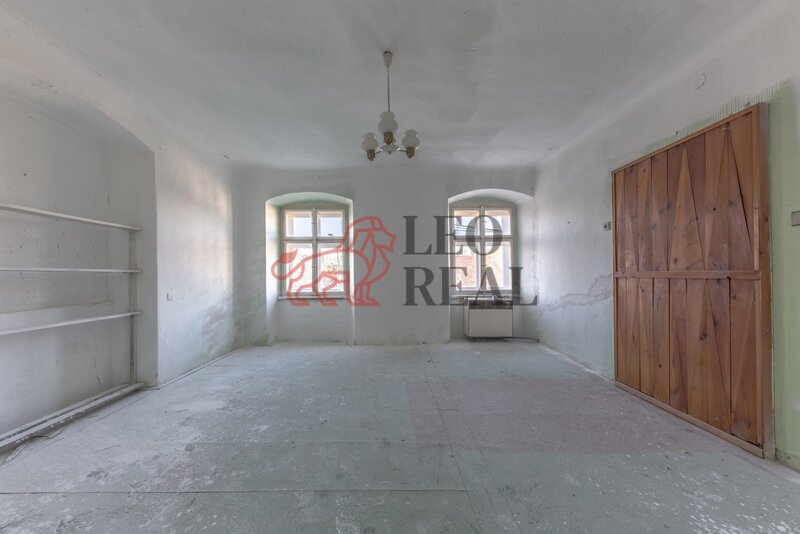 Prodej historické budovy - 5