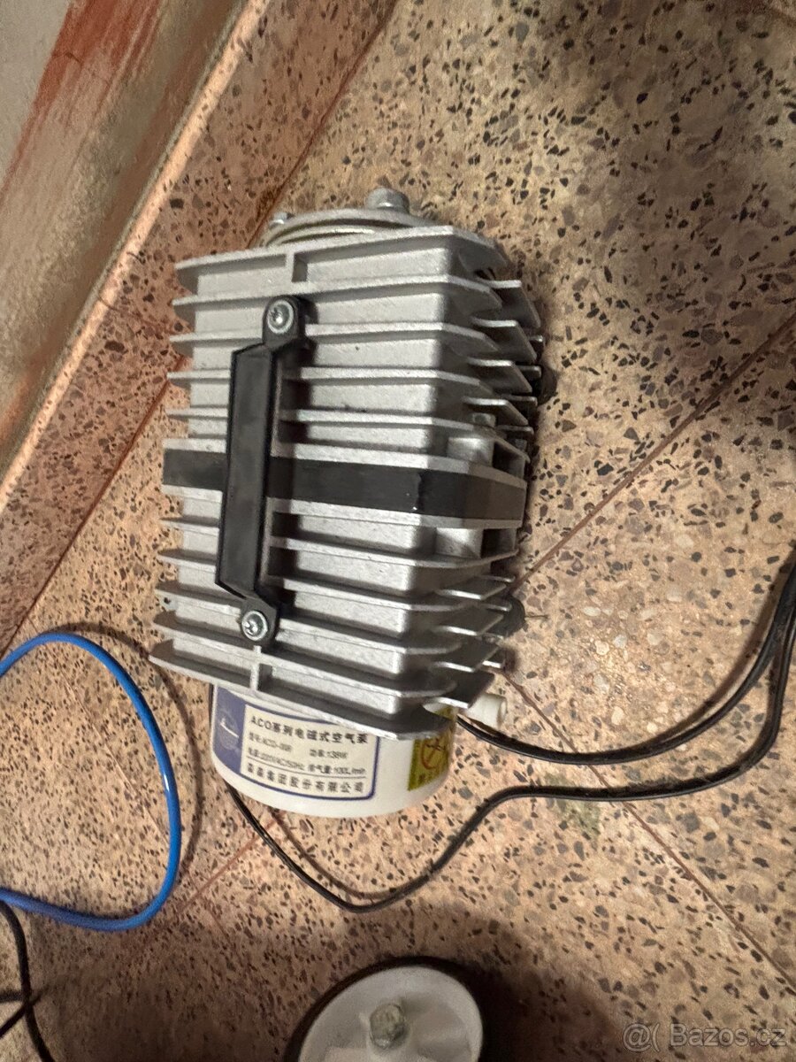 CO2 laser málo používaný - TOP stav - 5