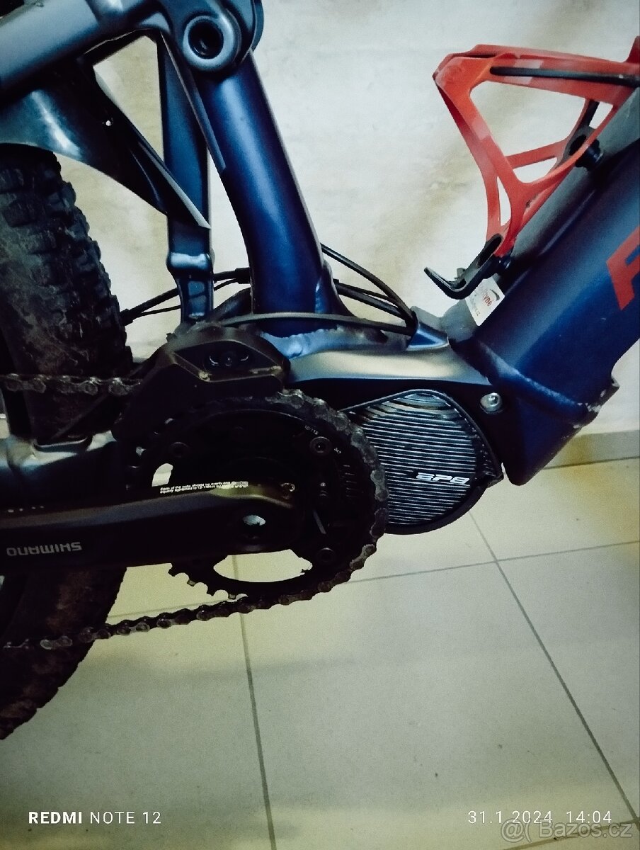 Prodám elektrokolo Rock Machine - 5