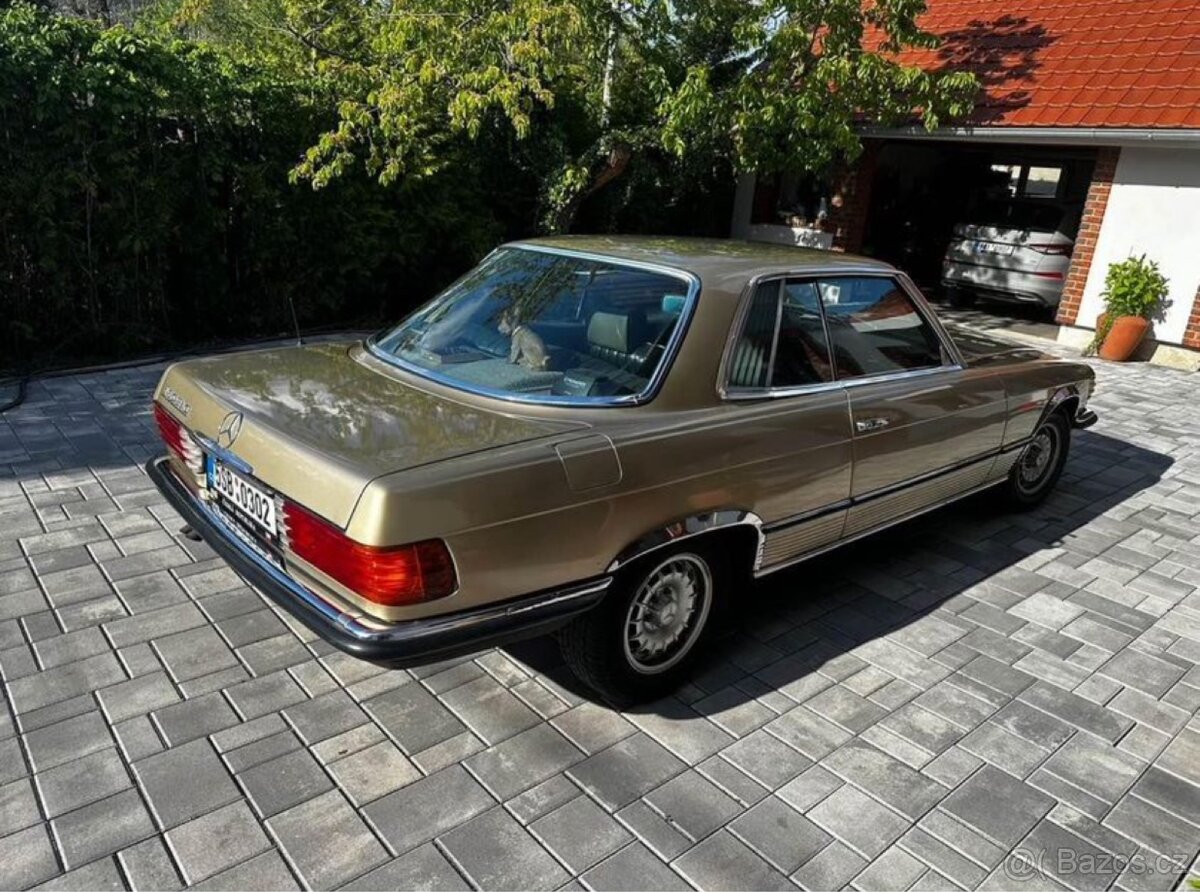 Mercedes - Benz 107 SLC - 5