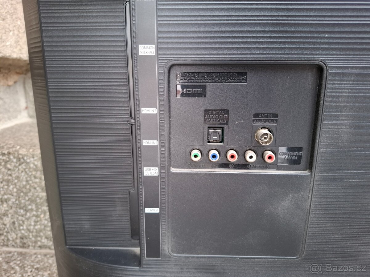 Televizor Samsung 32palců UE32N5002AK na náhradní díly - 5