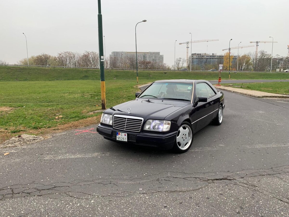 Mercedes-Benz 124C Coupe - 5