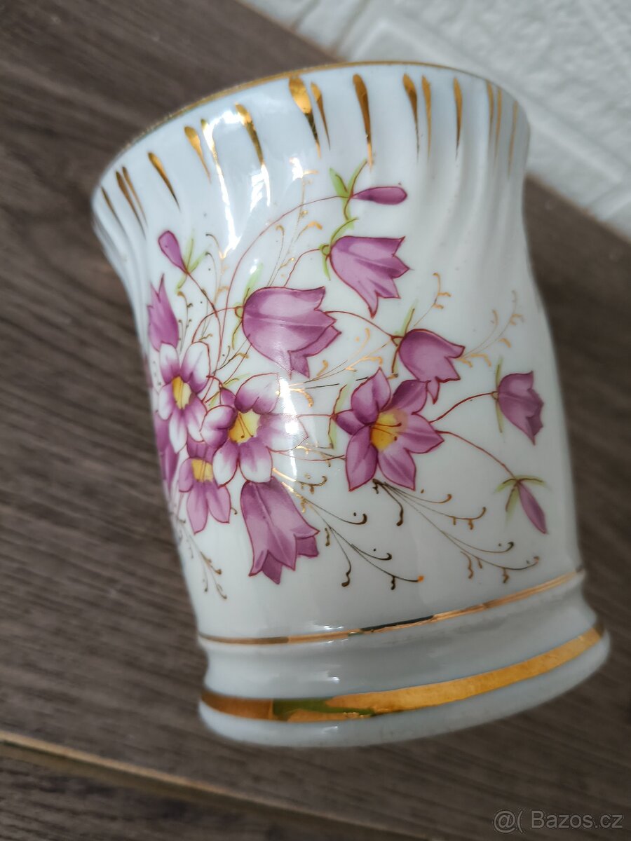 STARŠÍ HRNEČEK - 5