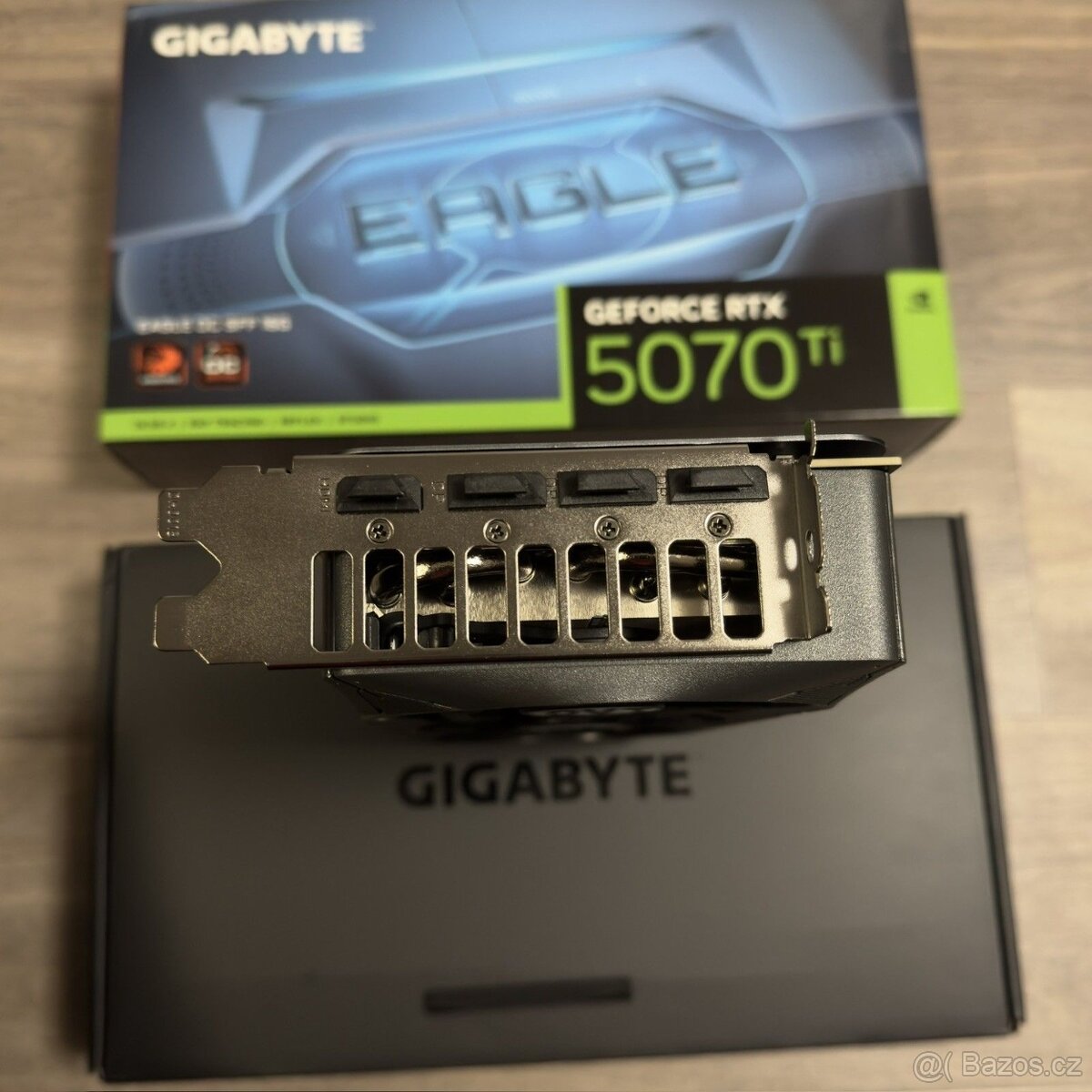 GIGABYTE GeForce RTX 5070 Ti Eagle OC SFF 16 GB, top stav - 5