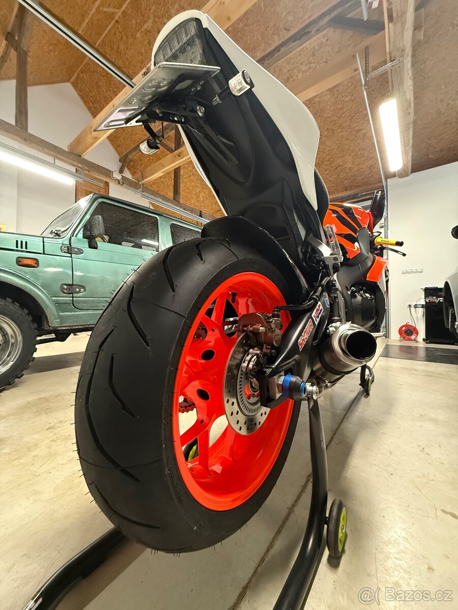 HONDA CBR1000RR - 5