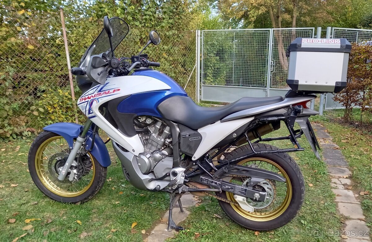 Honda XL 700VA Transalp s výbavou