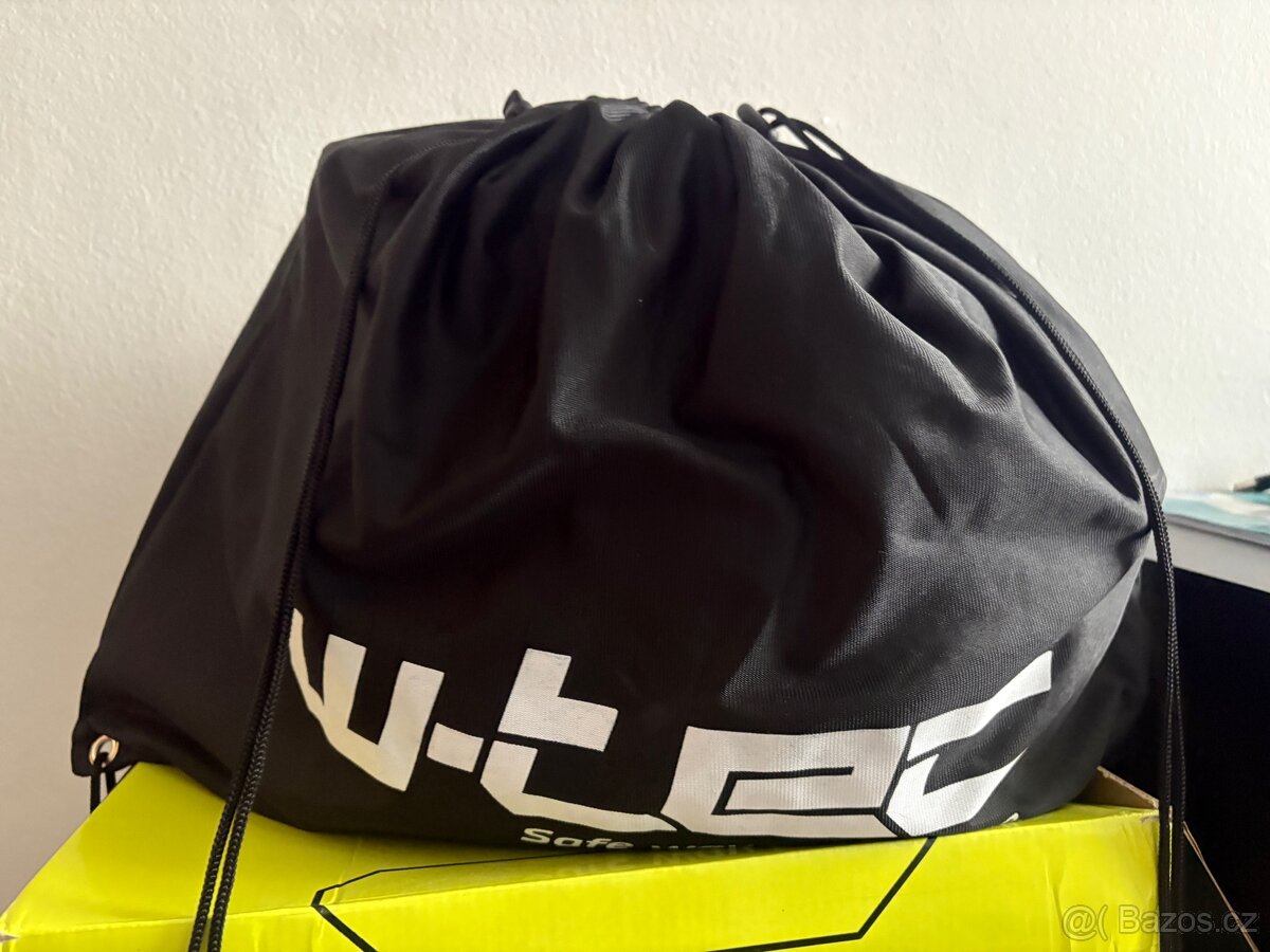 Výklopná přilba w-tec - 5