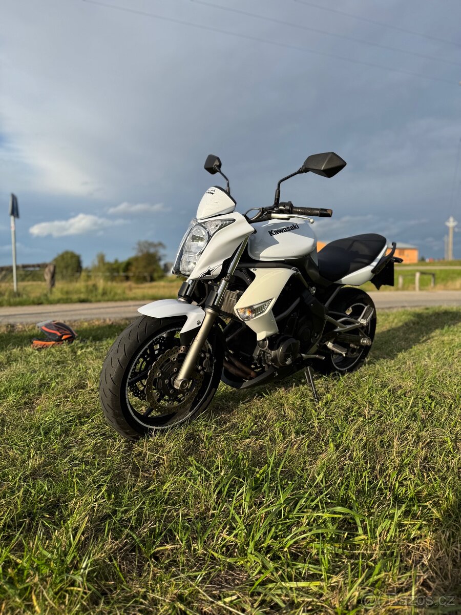 Kawasaki ER6N - 5