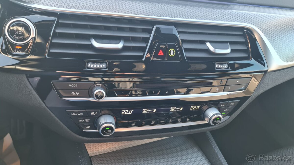 Prodám - BMW 520d xDrive M-packet - 5