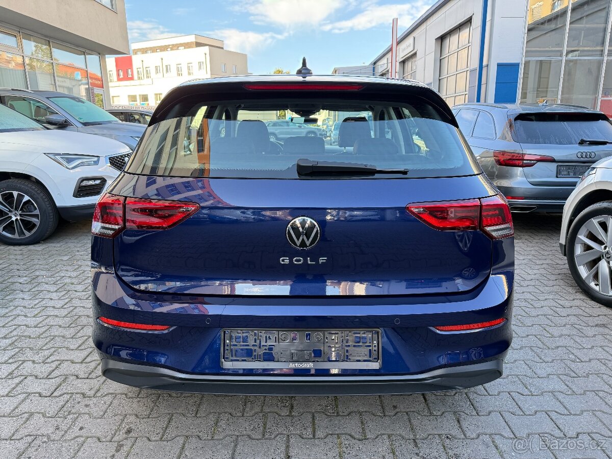 VW Golf 8 1.5TSI 96kW Full LED 89tkm Man. - záruka Autodraft - 5