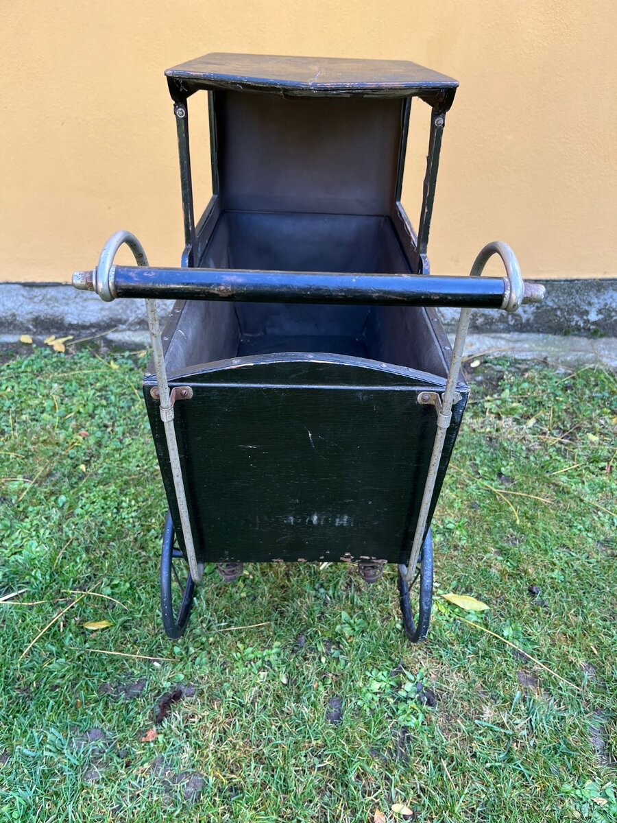 Starožitný kočárek pro panenky - autíčko č. 2 - 5