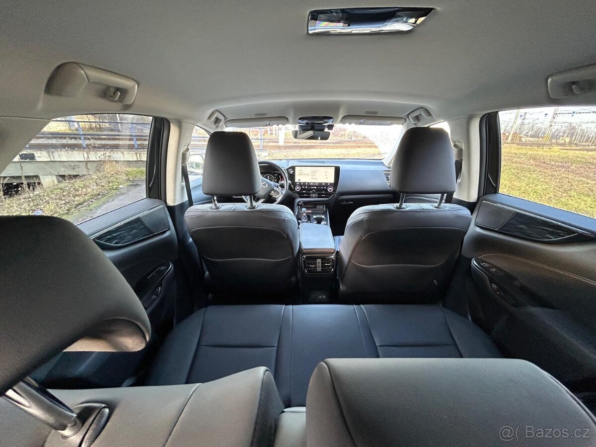 Lexus NX 450 + hybrid 2024. 11. měsíc - 5