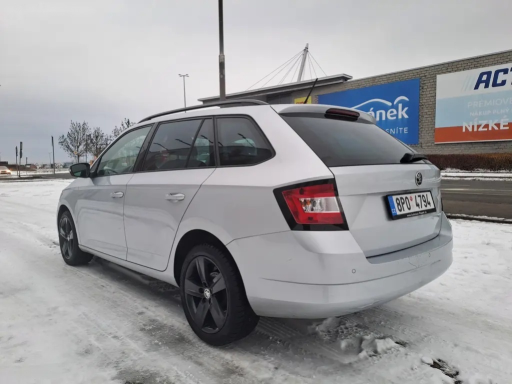 Škoda Fabia, 1.2TSI STYLE+ VELMI PĚKNÁ. - 5