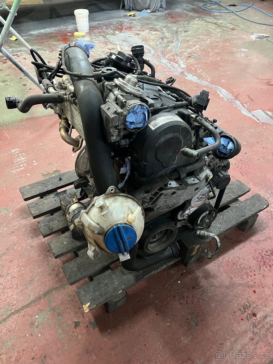 Motor BKC 1.9 PD 77KW Octavia 2 - 5