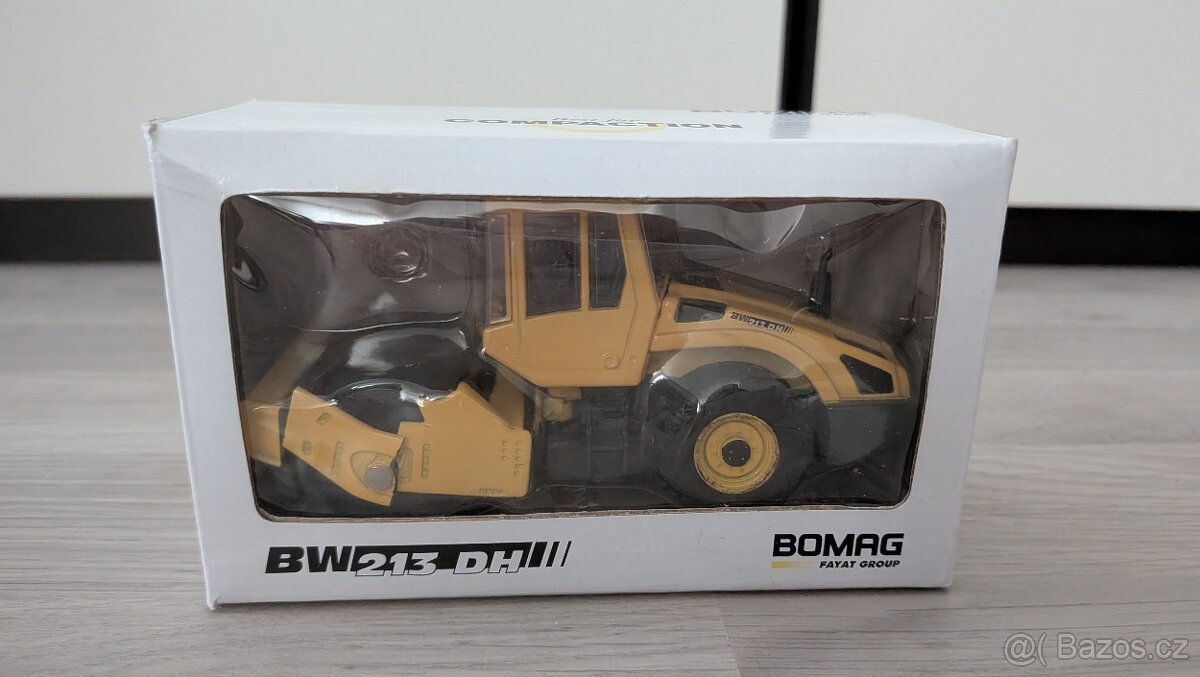 Originální model Bomag BW213 DH 1:50 - 5
