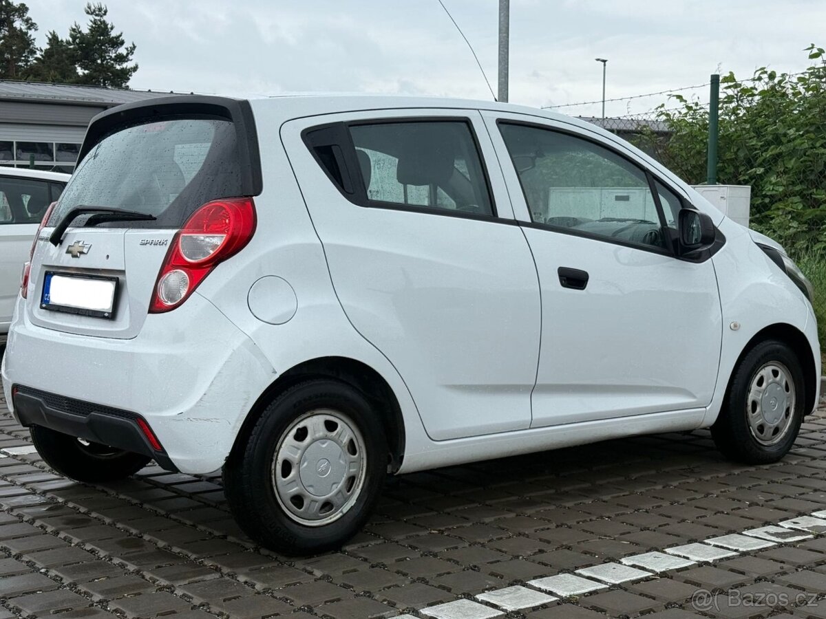 Chevrolet Spark 1.0 m300 2013 - 5