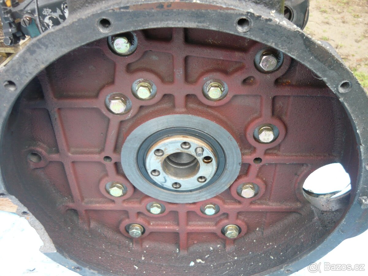 ČÍNSKÝ MOTOR LAIDONG - 3 válec - 5