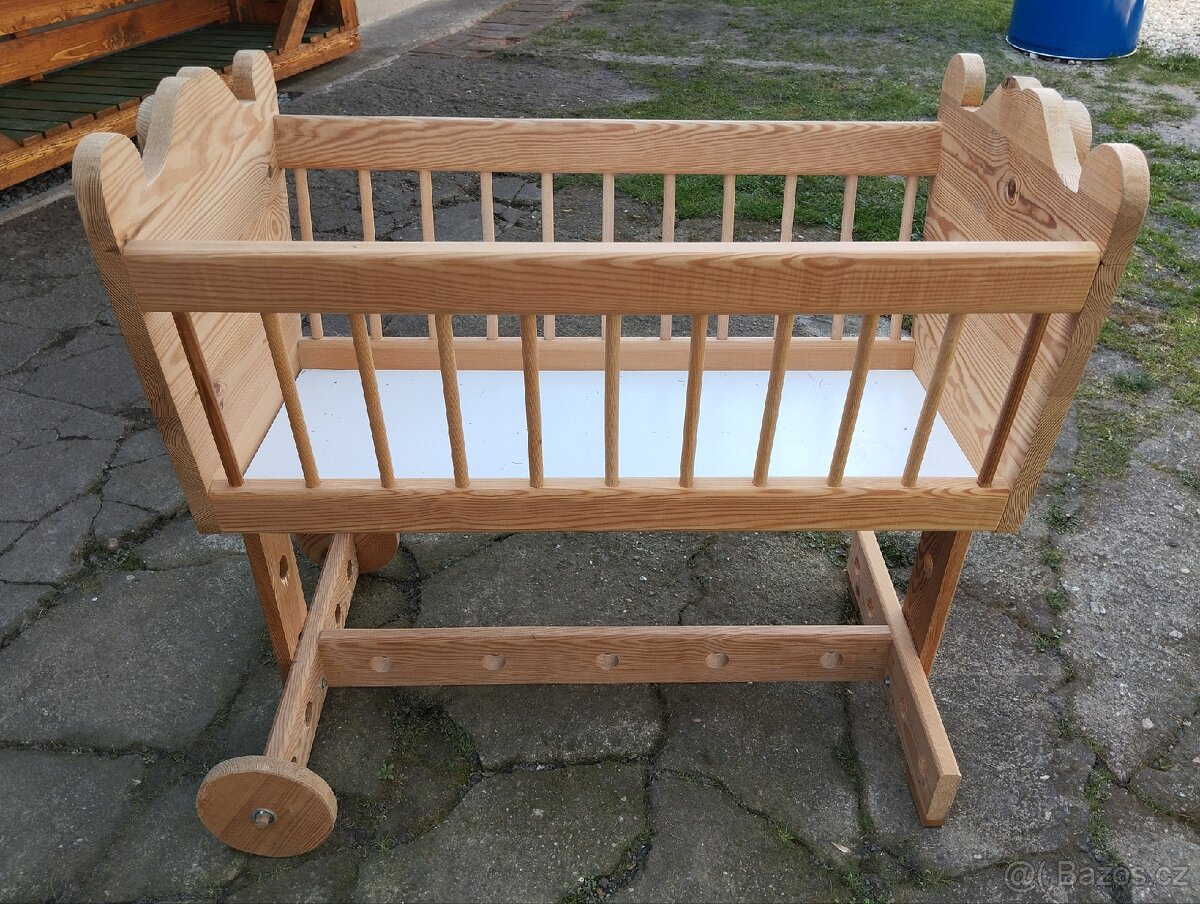 Dřevěná kolébka - 5