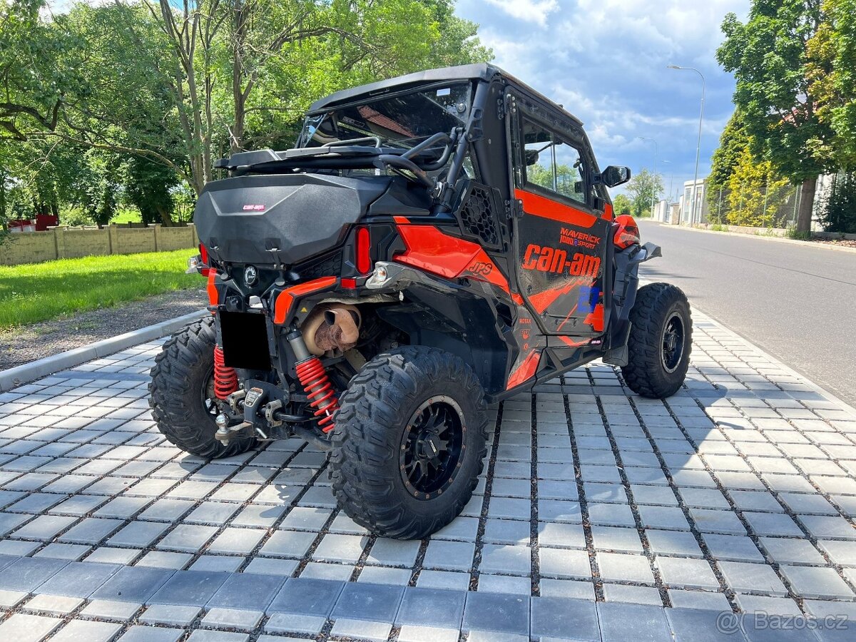 Can-Am Maverick Sport 1000R DPS