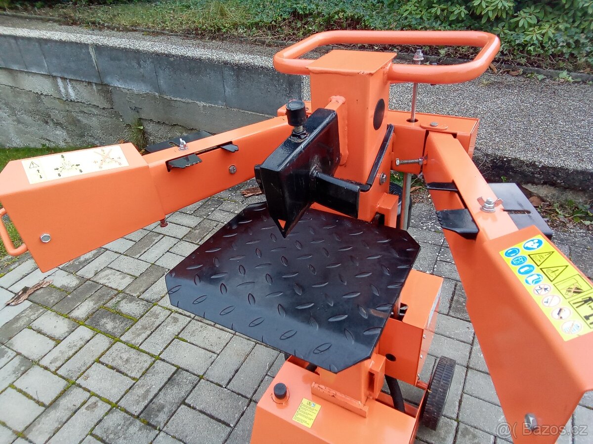 Štípačka dřeva - 5