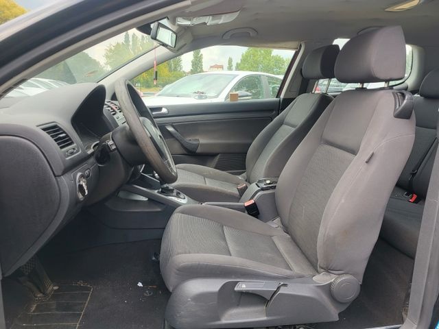 Volkswagen Golf 1.9 TDI - 5