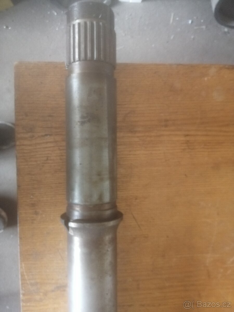 Hřídel kuželových kol zadní T148 TATRA - 5