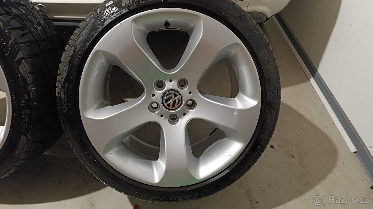 Kola BMW Styling 132 R19 - 5