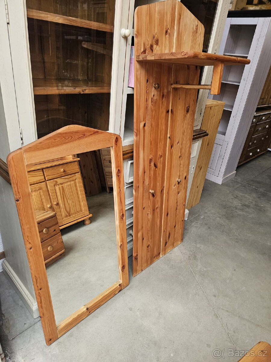 MASIVNÍ PŘEDSÍŇOVÝ VĚŠÁK SE ZRCADLEM - 5