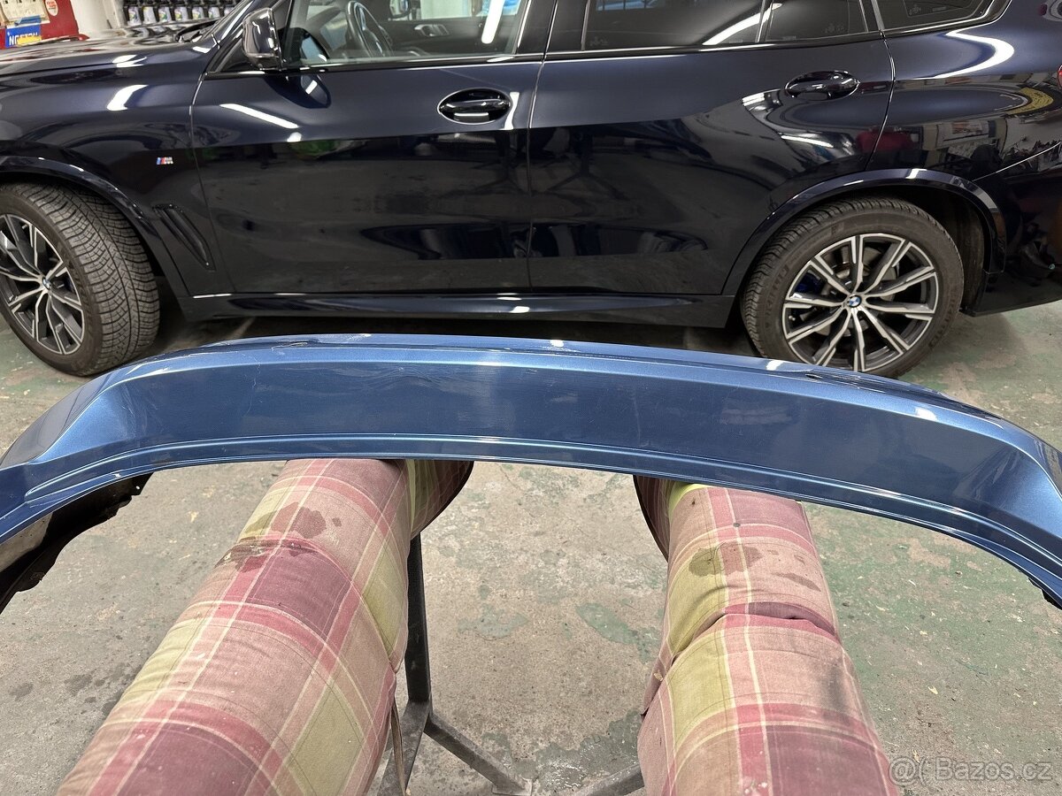 Zadní nárazník VW Golf - 5